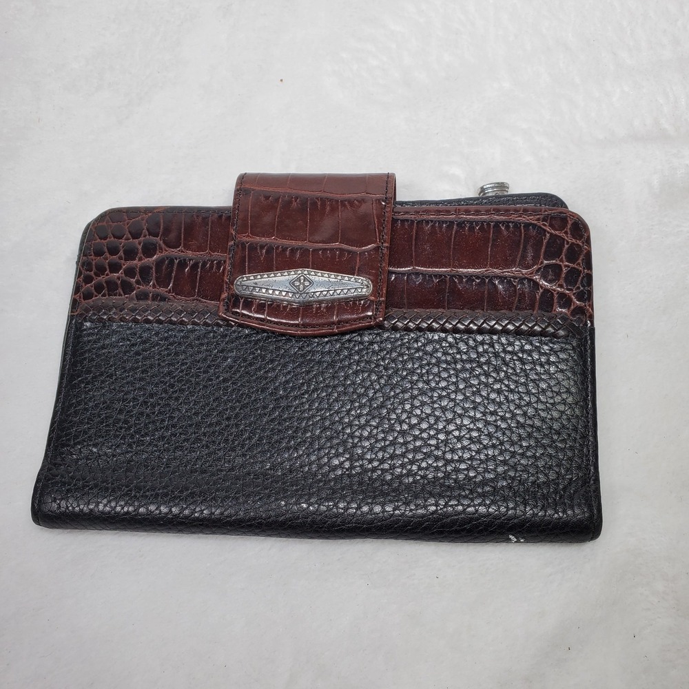 Brighton Pebbled Leather Croc Embossed Bi-Fold Checkbook Wallet Chocolate/Black